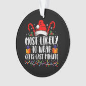 クリスマスの最後に贈り物を包む可能性が最も高い オーナメント (正面)