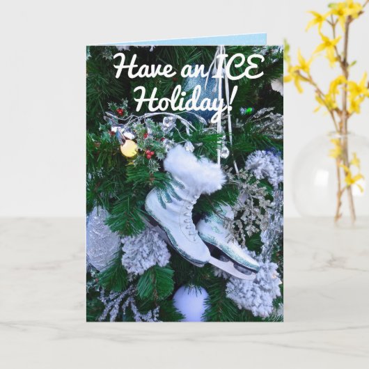 クリスマスの木に青いグリッターと毛皮のアイススケート カード (黄色い花)