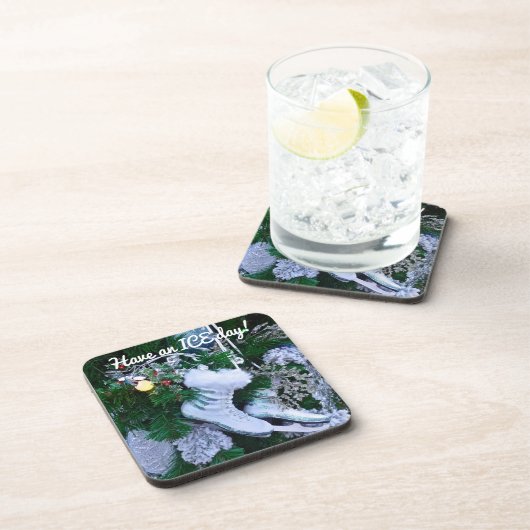 クリスマスの木に青いグリッターと毛皮のアイススケート コースター (右側)