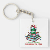 クリスマスの木の周りで読書 本好き キーホルダー (正面)
