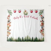 クリスマスの森の動物 赤ちゃん寒いよ タペストリー (正面(横))