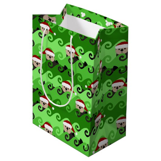 クリスマスの海のカワウソ緑の波 ミディアムペーパーバッグ (裏面アングル)