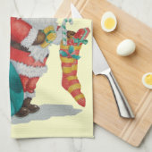クリスマスの準備をしているかわいいサンタ キッチンタオル (四つ折り)