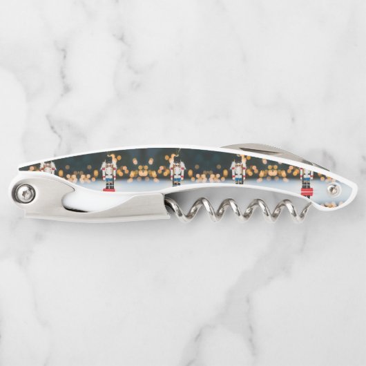 クリスマスの滑りやすいジョーくるみ割り人形オーナメント ソムリエナイフ (正面)