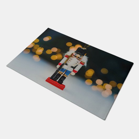 クリスマスの滑りやすいジョーくるみ割り人形オーナメント ドアマット (アングル)