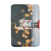 クリスマスの滑りやすいジョーくるみ割り人形オーナメント バスマット (正面縦)