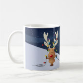 クリスマスの照明のマグを持つトナカイ コーヒーマグカップ (左)