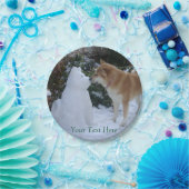 クリスマスの犬キスをする雪だるまの可愛い写真 ペーパープレート (パーティー)