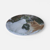 クリスマスの犬キスをする雪だるまの可愛い写真 ペーパープレート (アングル)