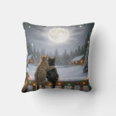 クリスマスの猫たち 雪のフェンスで抱っこ クッション (裏面)