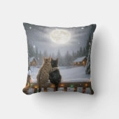 クリスマスの猫たち 雪のフェンスで抱っこ クッション (正面)