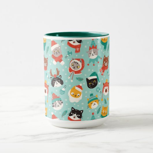 クリスマスの猫を着たホリデーセーター柄 マグカップ (中央)