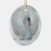 クリスマスの白鳥のオーナメント-あなたの名前はカスタマイズ セラミックオーナメント (右)