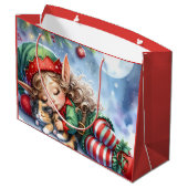 クリスマスの眠るエルフとカラー・キテン ラージペーパーバッグ (裏面アングル)