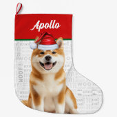 クリスマスの秋田犬 名前入り Woof 背景 ラージクリスマスストッキング (正面)