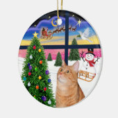 クリスマスの窓辺 - オレンジタビー猫 セラミックオーナメント (左)