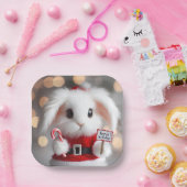 クリスマスの衣装を着た可愛いバニー ペーパープレート (パーティー)