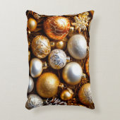 クリスマスの装飾の黄金の金箱 アクセントクッション (正面(垂直))