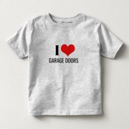 クリスマスの赤いハートのギフト ガレージのドアが大好き トドラーTシャツ