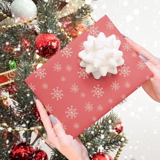 クリスマスの赤い雪の結晶柄 ラッピングペーパーシート