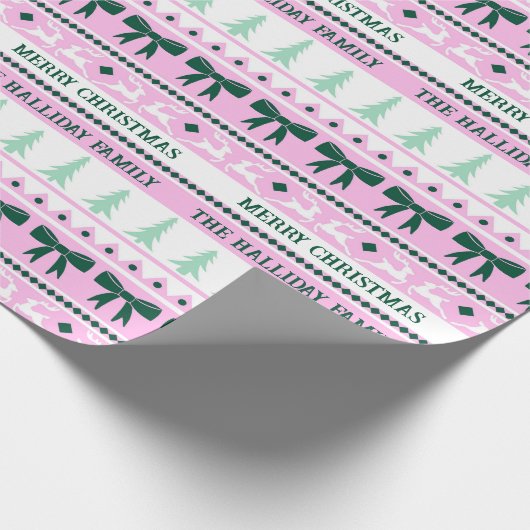 クリスマスの醜いセーター家族の名前ピンク&グリーン ラッピングペーパー (角)