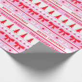 クリスマスの醜いセーター家族の名前ピンク&レッド ラッピングペーパー (角)