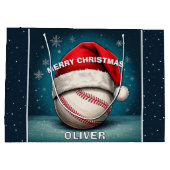 クリスマスの野球ボール 赤いサンタ帽子 名前入り ラージペーパーバッグ (裏面)