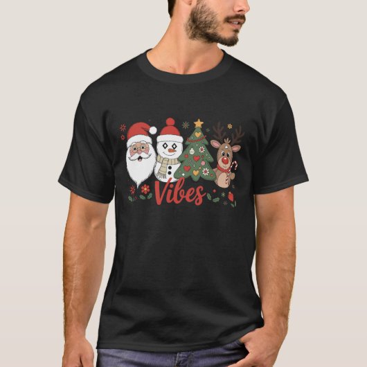 クリスマスの雰囲気 サンタ 雪だるま トナカイ ホリデー Tシャツ (正面)