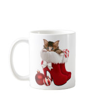 クリスマスの靴の子ネコ