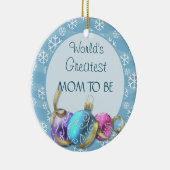 クリスマスの飾り付けをする世界最大の母 セラミックオーナメント (右)