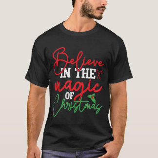 クリスマスの魔法に信じて クリスマスギフト Tシャツ