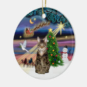 クリスマスの魔法 - トラ柄猫 セラミックオーナメント (左)