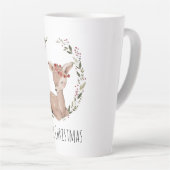 クリスマスのFawnリースのカスタマイズ カフェラテマグ (右アングル)