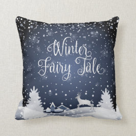 クリスマスのSnowyのおとぎ話のファンタジーの森林冬 クッション