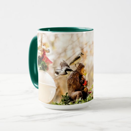 クリスマスはビッグフットの鳥のコーヒーマグのためだ マグカップ (正面左)