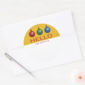 クリスマスまたはホリデーパーティーのハローネームタグ ラウンドシール (封筒)