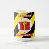 クリスマスまで開かない コーヒーマグカップ (中央)