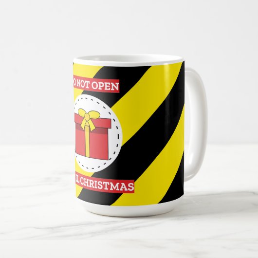 クリスマスまで開かない コーヒーマグカップ (正面右)