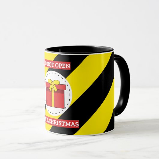クリスマスまで開かない マグカップ (正面右)
