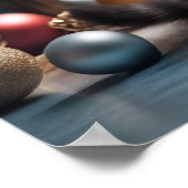 クリスマスよくはしゃぐの子ネコが木のそばにオーナメント ポスター (角)