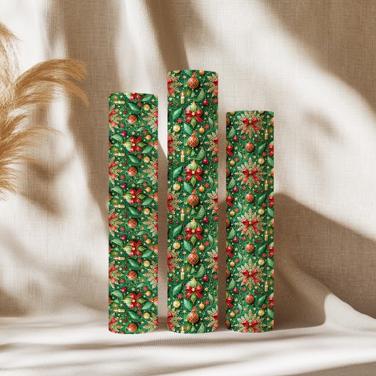 クリスマスを彩るカラフルなパターン ラッピングペーパー
