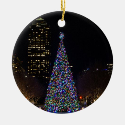 クリスマスインダウンタウンダラス セラミックオーナメント (正面)