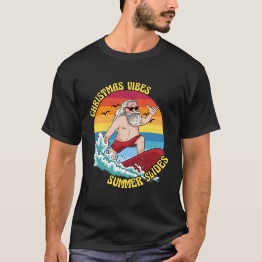 クリスマスイン7月サーフィンサンタクロース Tシャツ (正面)