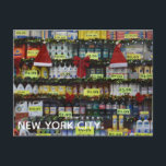 クリスマスウィンドウズNYCディスカウントストア写真 シーズンポストカード<br><div class="desc">マンハッタンのアッパーウエストサイドにあるディスカウントストアの窓に、サンタ帽のオリジナルカラー写真が並ぶ。ニューヨークで撮影。その他にもNYCの写真やイラストレーションが多く揃っている。あなたは何を探しているか正確に分からない？連絡お前の為に製品をカスタマイズ持って！</div>