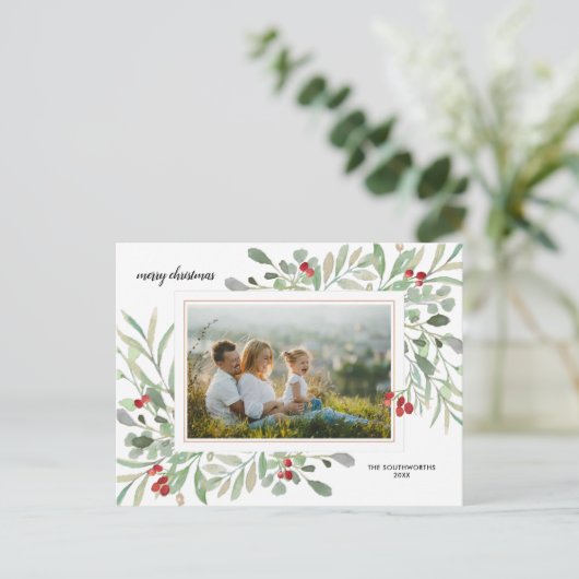 クリスマスウォーターカラーグリーンベリーファミリー写真 ポストカード (スタンド正面)