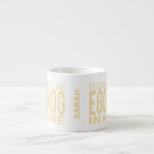 クリスマスエッグノッグを今ここでパーソナライズおもしろい休日 エスプレッソカップ (正面)