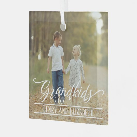 クリスマスエレガントの写真を見るパーソナライズされた ガラスオーナメント (正面左)