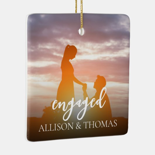 クリスマスエレガントフォトシンプルミニマル婚約したリスト セラミックオーナメント (右)