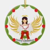クリスマスエンジェルレッドグリーンリースファミリーフォト名 セラミックオーナメント (正面)