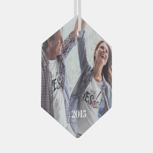 クリスマスカップルの写真 ガラスオーナメント (正面右)